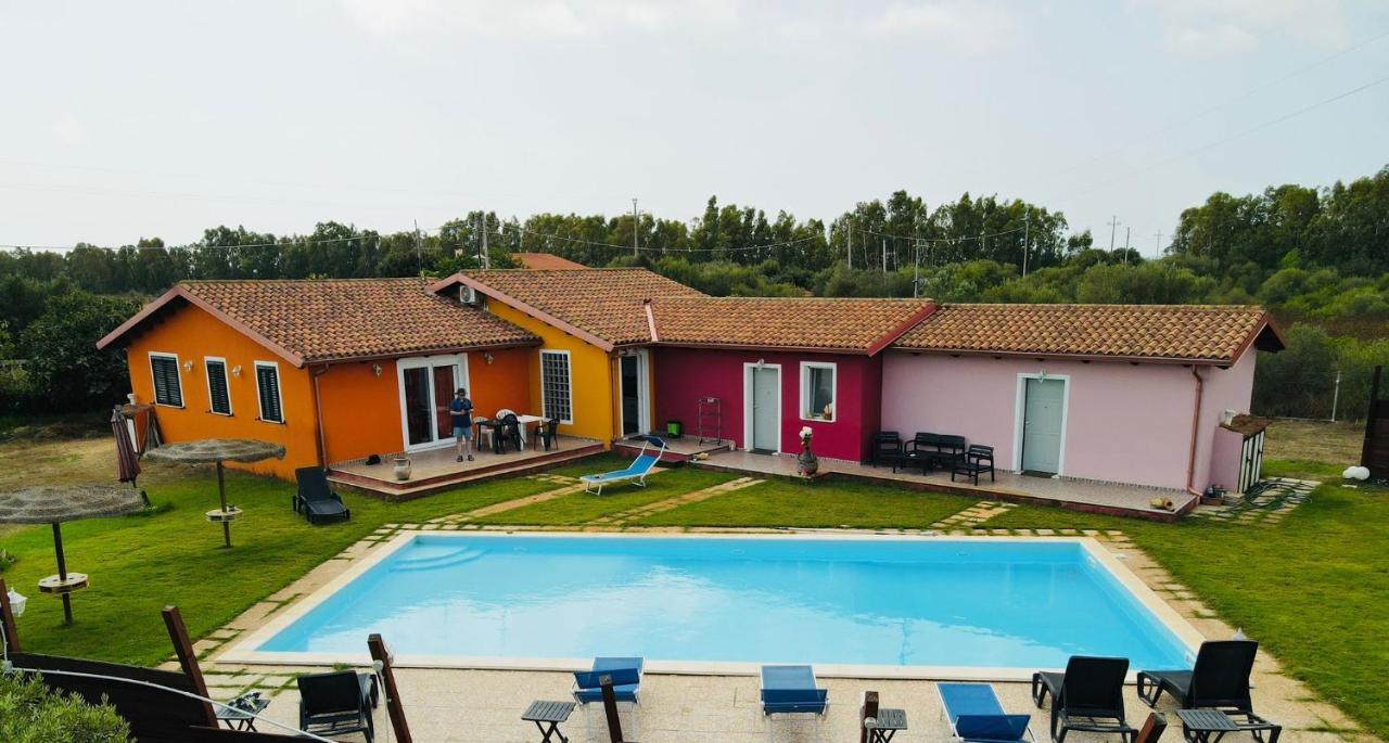 Villa Erilia San Giovanni Suergiu Exterior photo